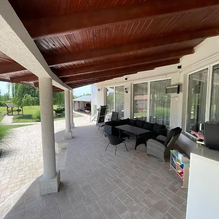 House Privatunterkunft