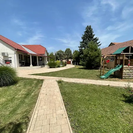 House Rum i privatbostad Battonya