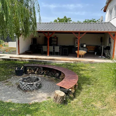 House Privatunterkunft