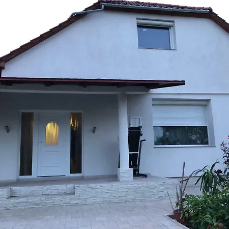 House Battonya